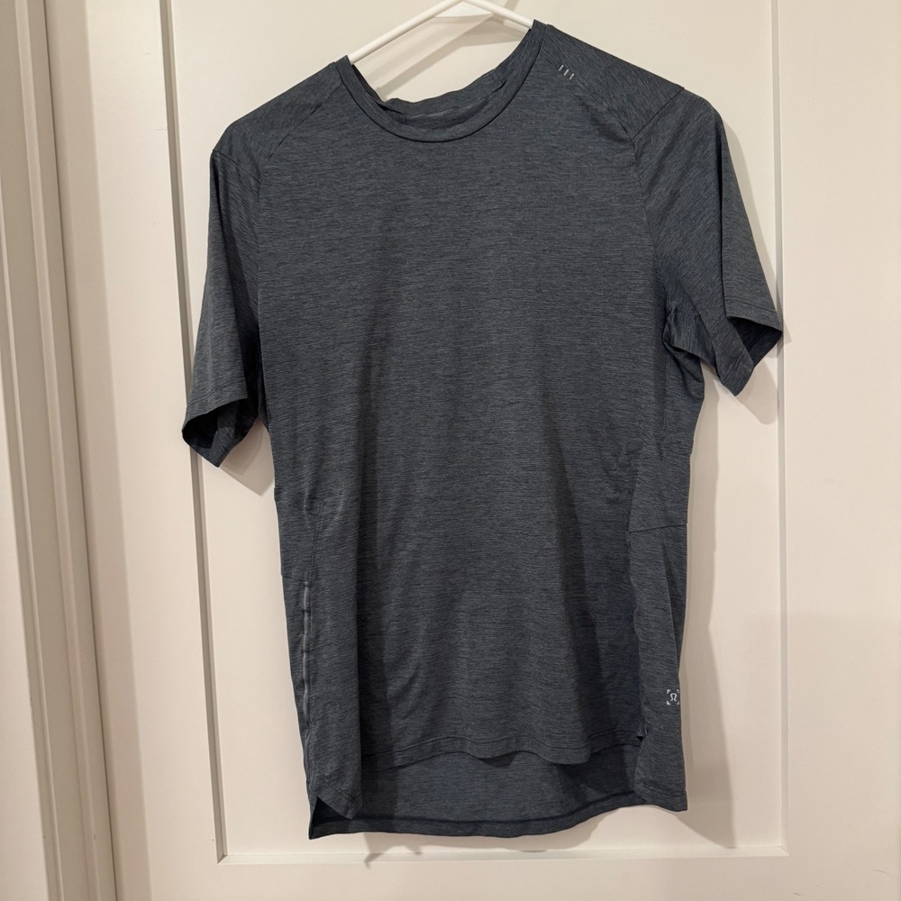 Lululemon Mens Metal Vent Tech Short Sleeve Shirt Heathered Gray Size S M